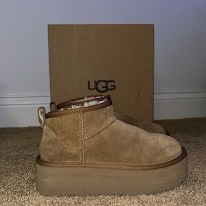 Platform Ugg Boots - Slightly Worn